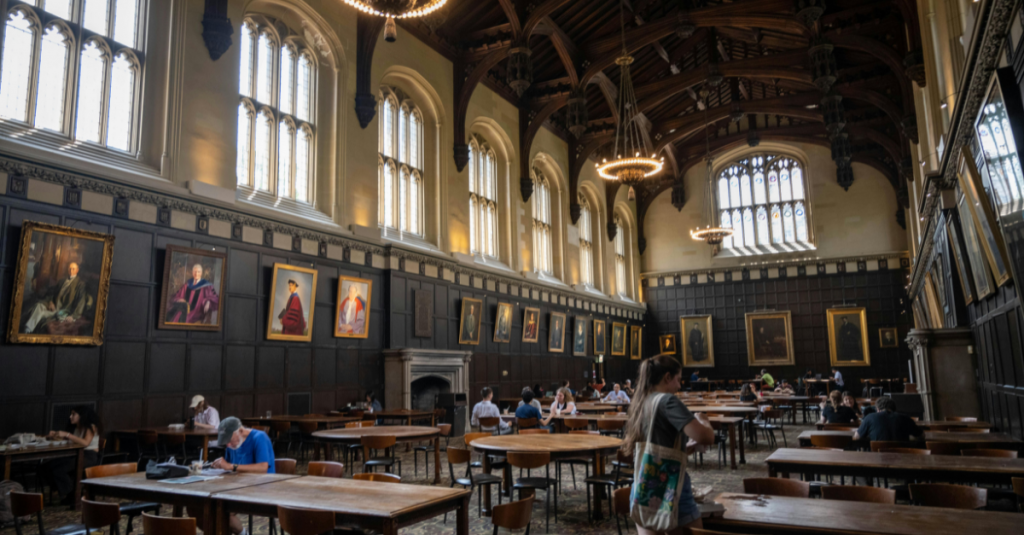 Biblioteca - Universidade Harvard